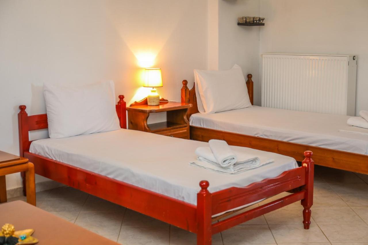 Antonia House Apartment Skiathos Town Exterior photo